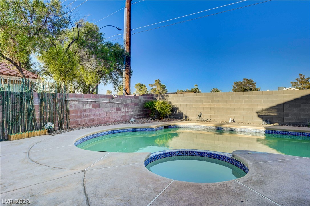 7724 Clearwood Avenue Las Vegas NV 89123