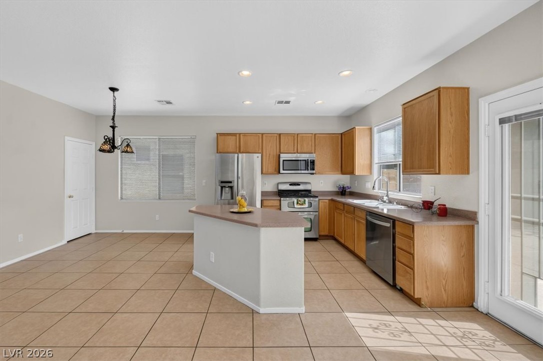 8032 Dancing Springs Street Las Vegas NV 89143