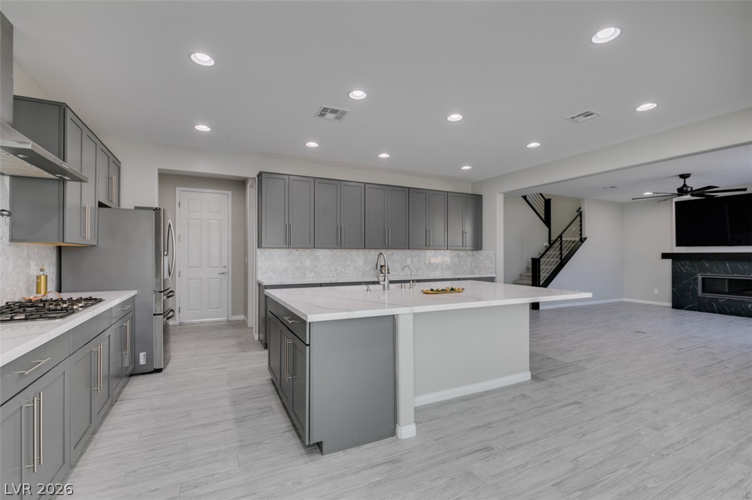 70 Pikiariki Court Las Vegas NV 89183