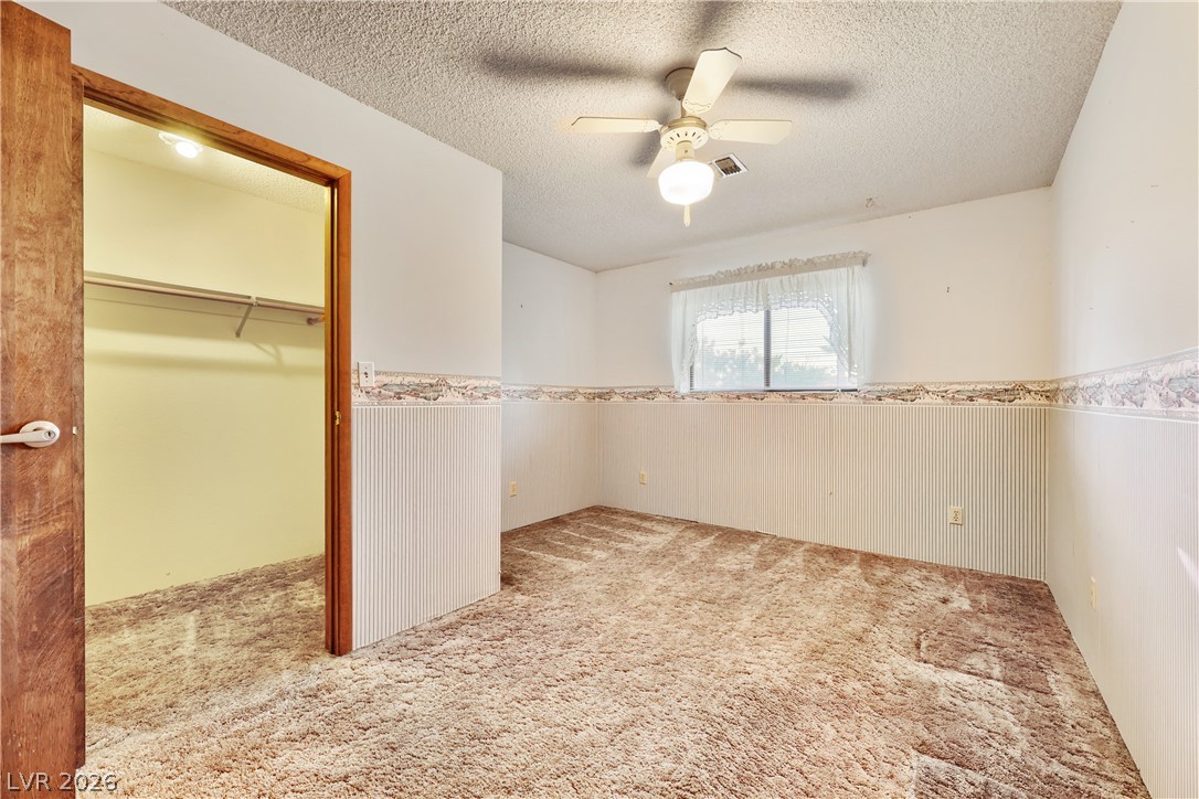 6832 Suncrest Avenue Las Vegas NV 89156
