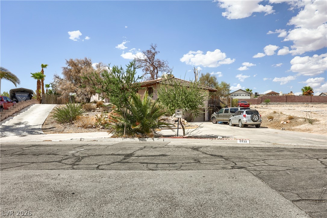 6832 Suncrest Avenue Las Vegas NV 89156