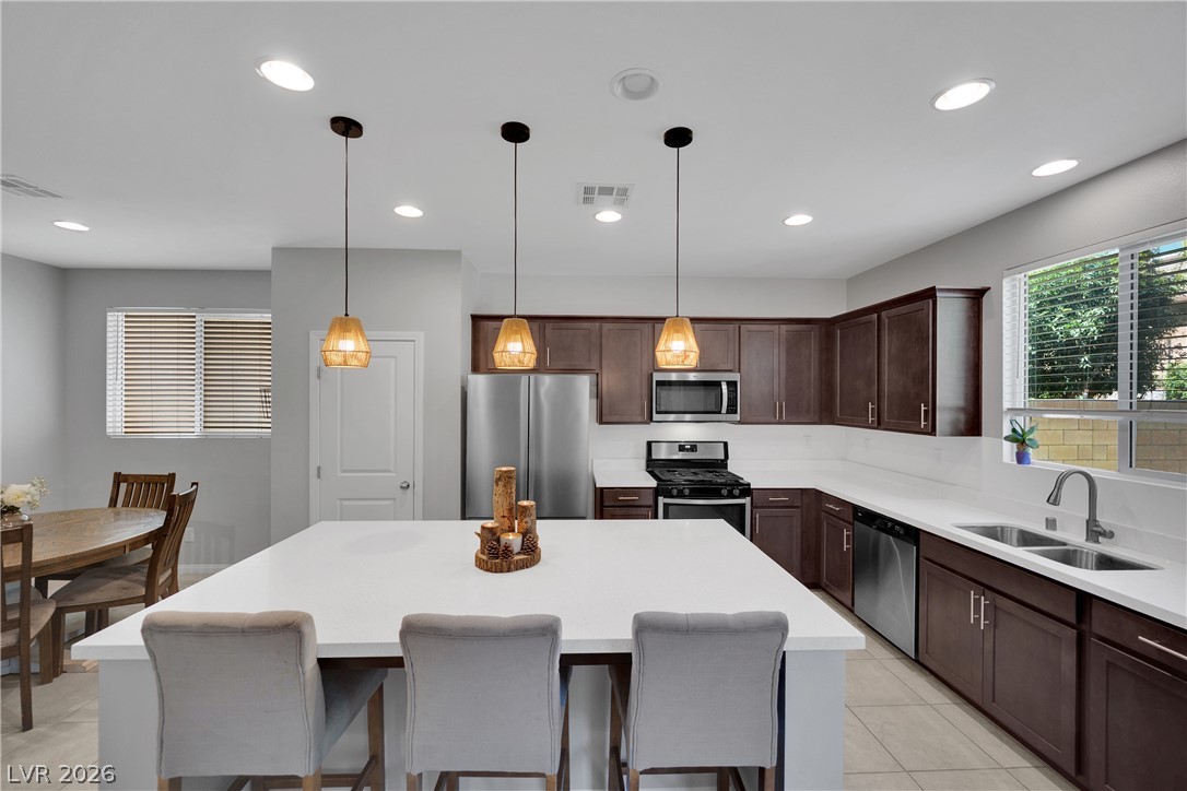 8031 Skye Bridge Street Las Vegas NV 89166