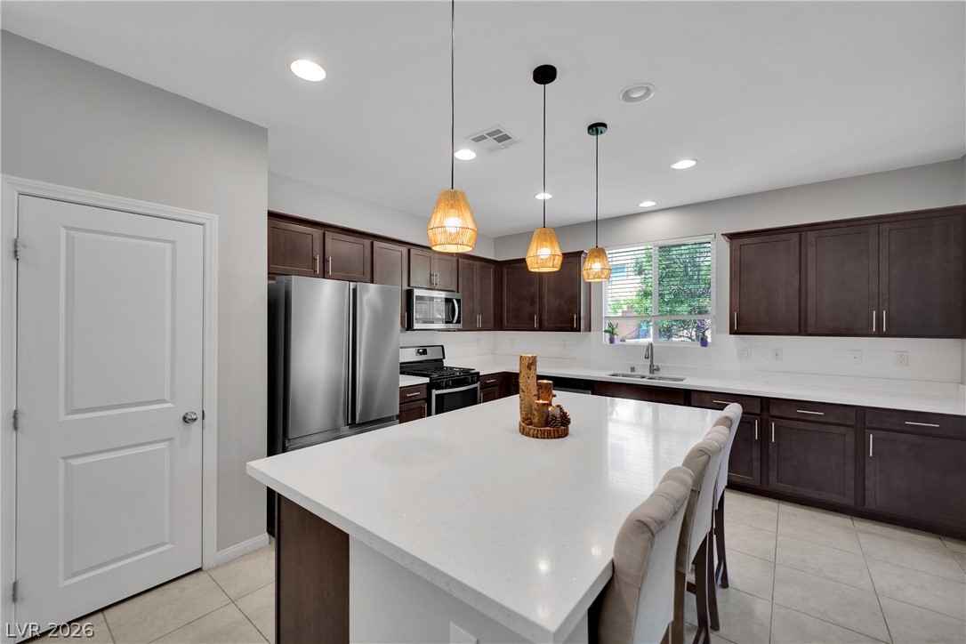 8031 Skye Bridge Street Las Vegas NV 89166