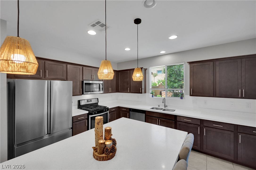 8031 Skye Bridge Street Las Vegas NV 89166