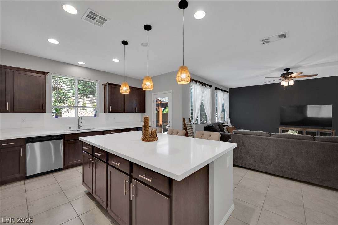 8031 Skye Bridge Street Las Vegas NV 89166