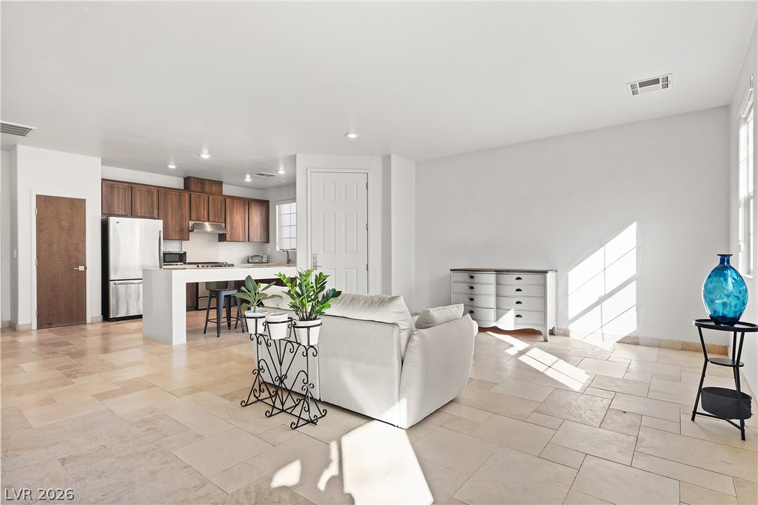 6255 West Arby Avenue 318 Las Vegas NV 89118