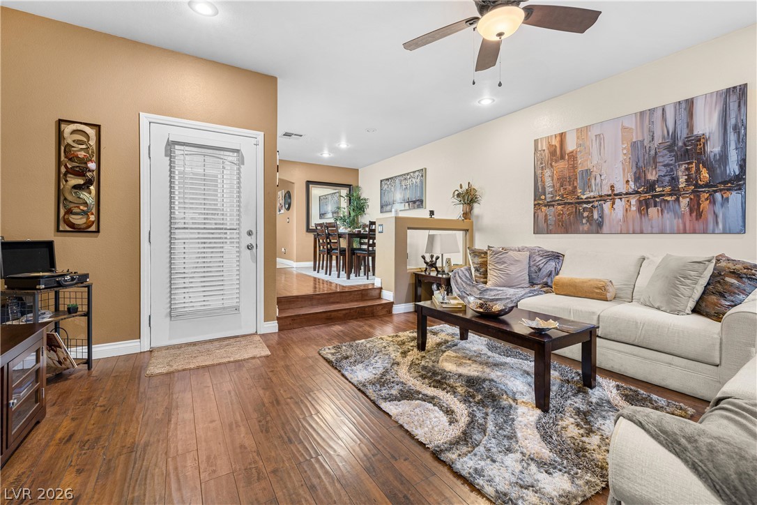 7390 Carrot Ridge Street Las Vegas NV 89139