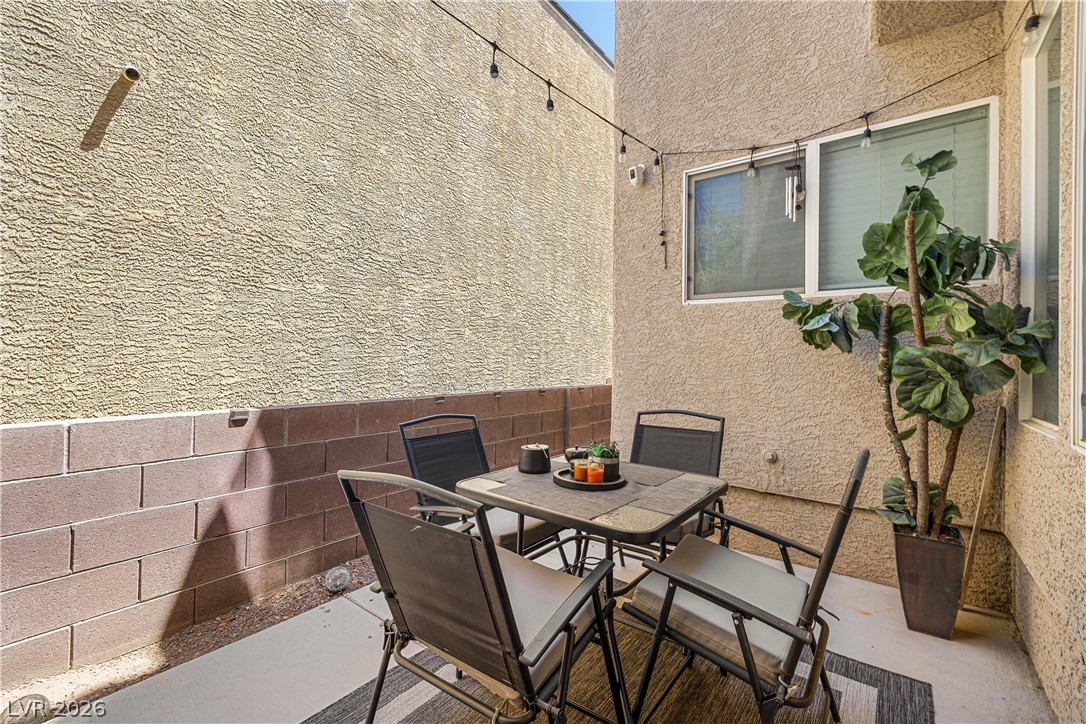 7390 Carrot Ridge Street Las Vegas NV 89139