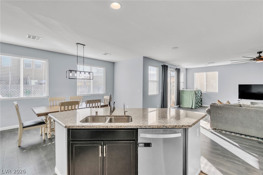 6883 Merril Summit Court Las Vegas NV 89142