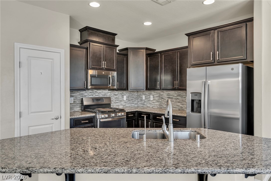 6883 Merril Summit Court Las Vegas NV 89142