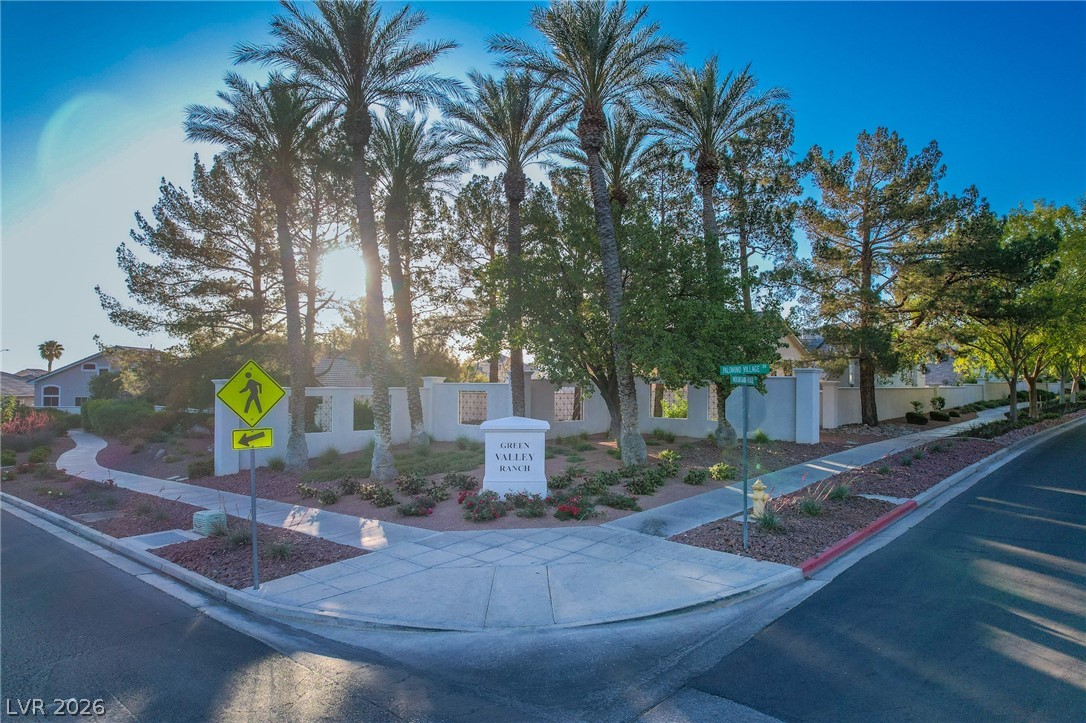 2019 Hobbyhorse Avenue Henderson NV 89012