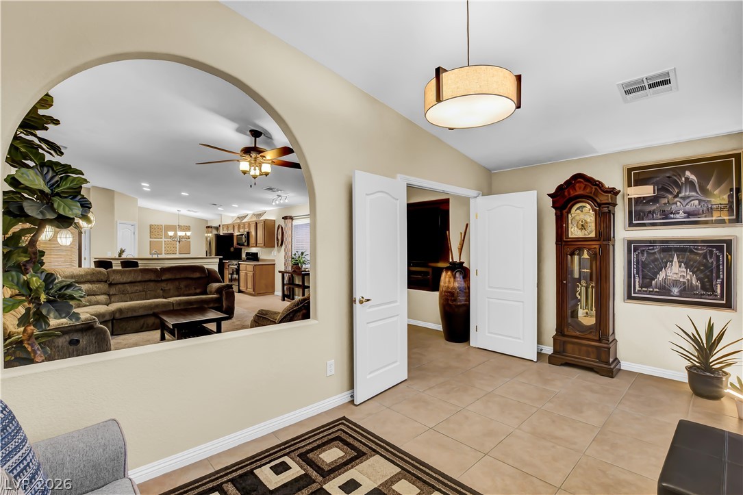 5754 Lewis Falls Avenue Las Vegas NV 89139