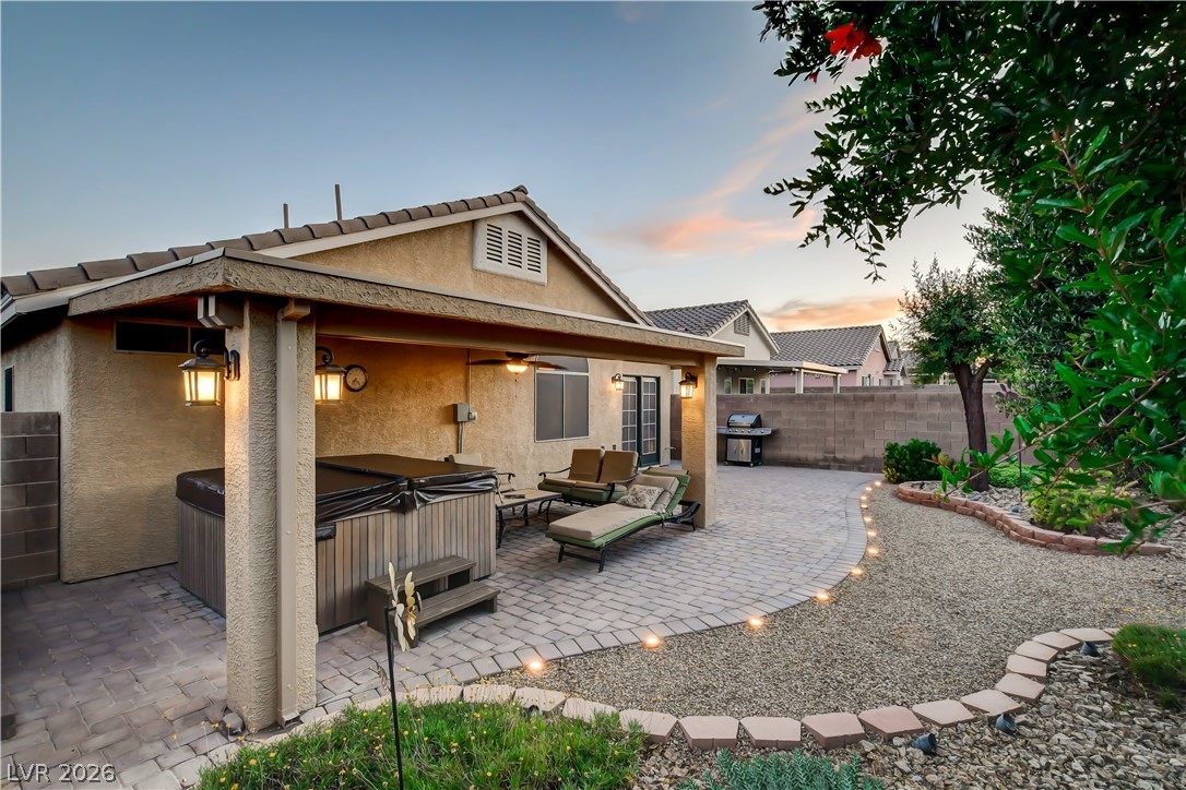 5754 Lewis Falls Avenue Las Vegas NV 89139