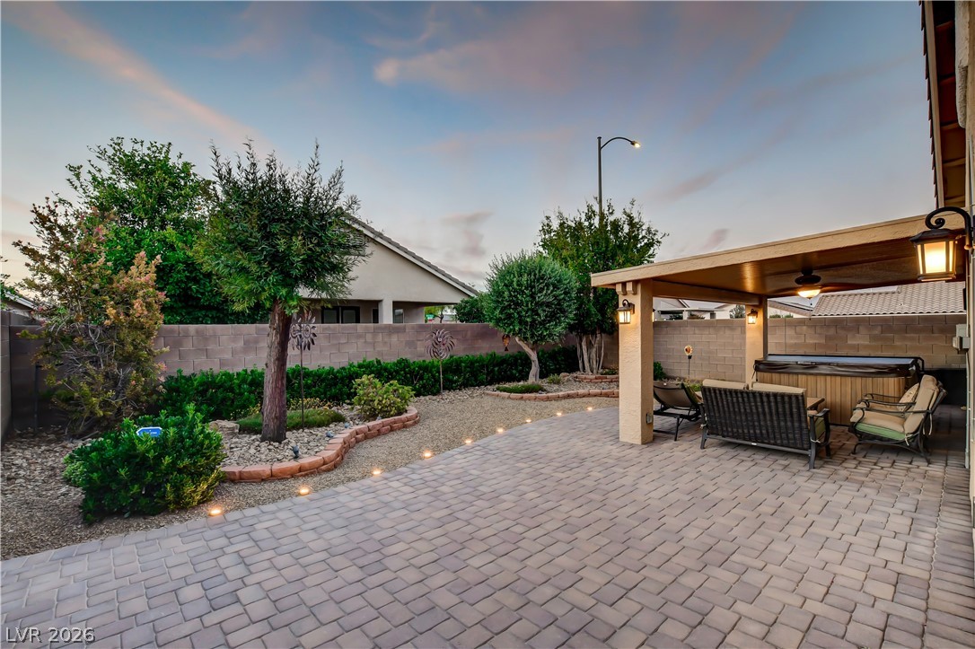 5754 Lewis Falls Avenue Las Vegas NV 89139