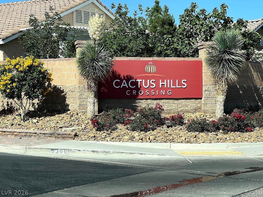 5754 Lewis Falls Avenue Las Vegas NV 89139