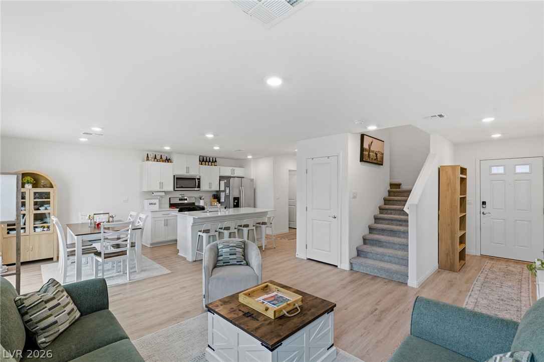 597 Juniper Rock Avenue North Las Vegas NV 89081