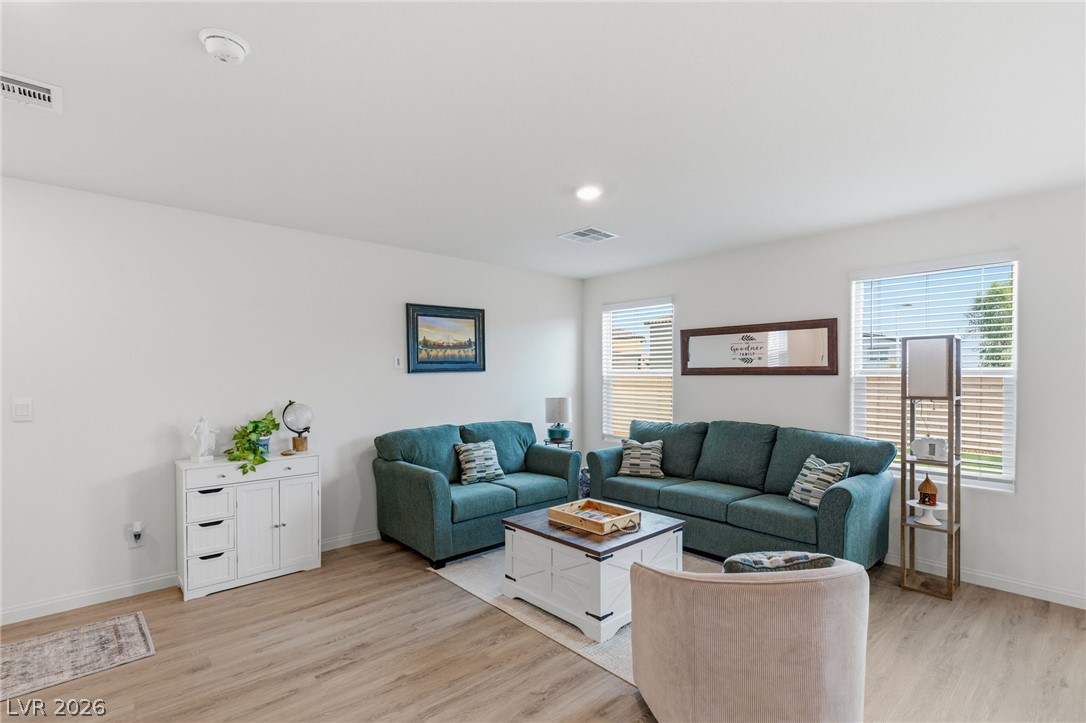 597 Juniper Rock Avenue North Las Vegas NV 89081