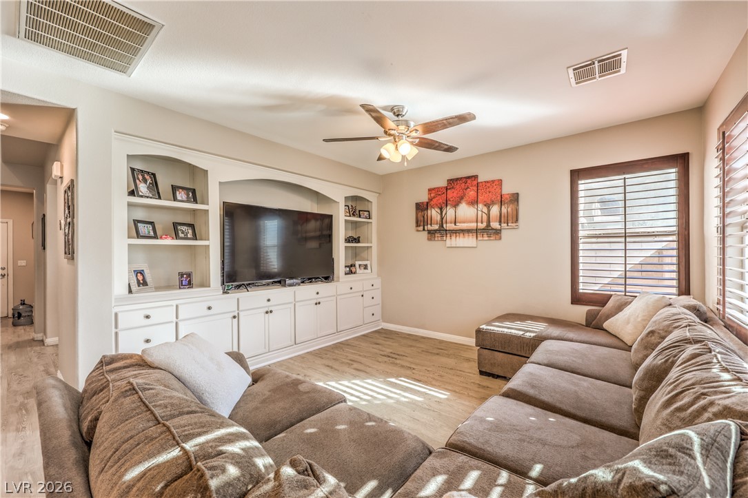1119 Lake Berryessa Street Henderson NV 89002