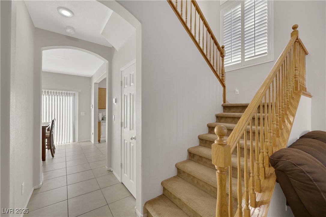 8697 Ancient Creek Avenue Las Vegas NV 89178