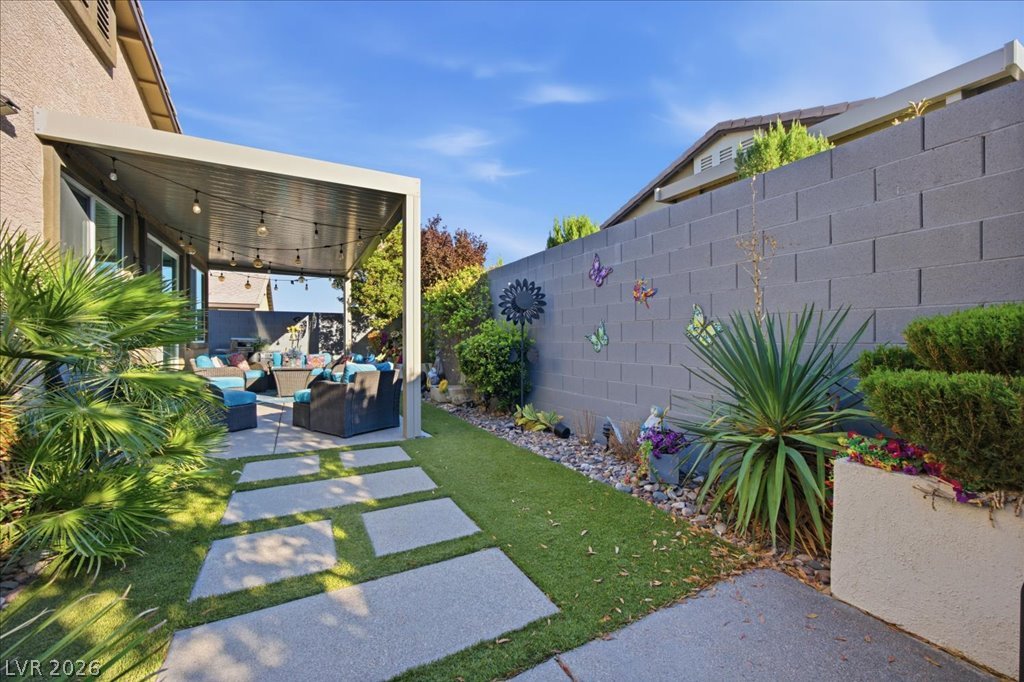 5917 Peridot Falls Avenue Las Vegas NV 89130