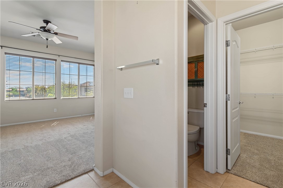 8396 Waylon Avenue Las Vegas NV 89178