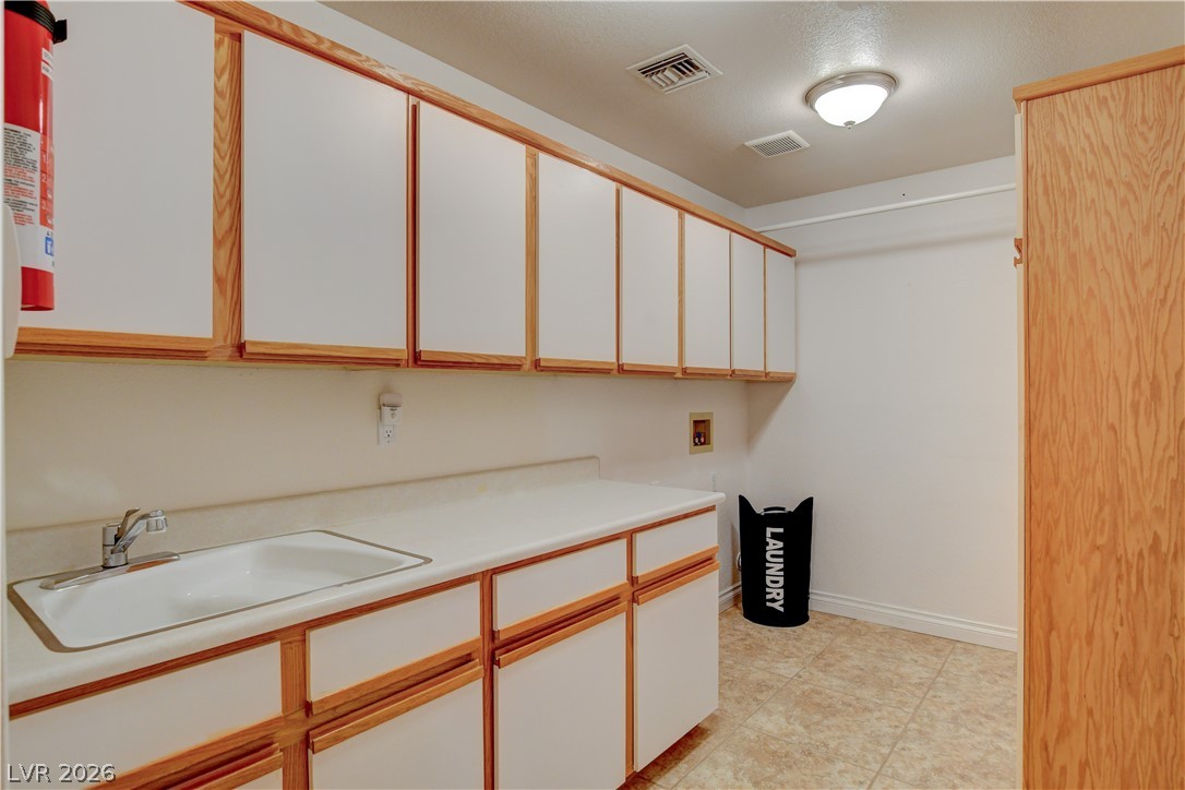 2900 Hawksdale Drive Las Vegas NV 89134