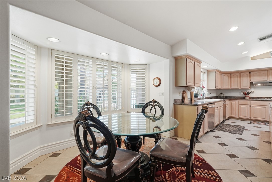 3747 East Quail Avenue Las Vegas NV 89120