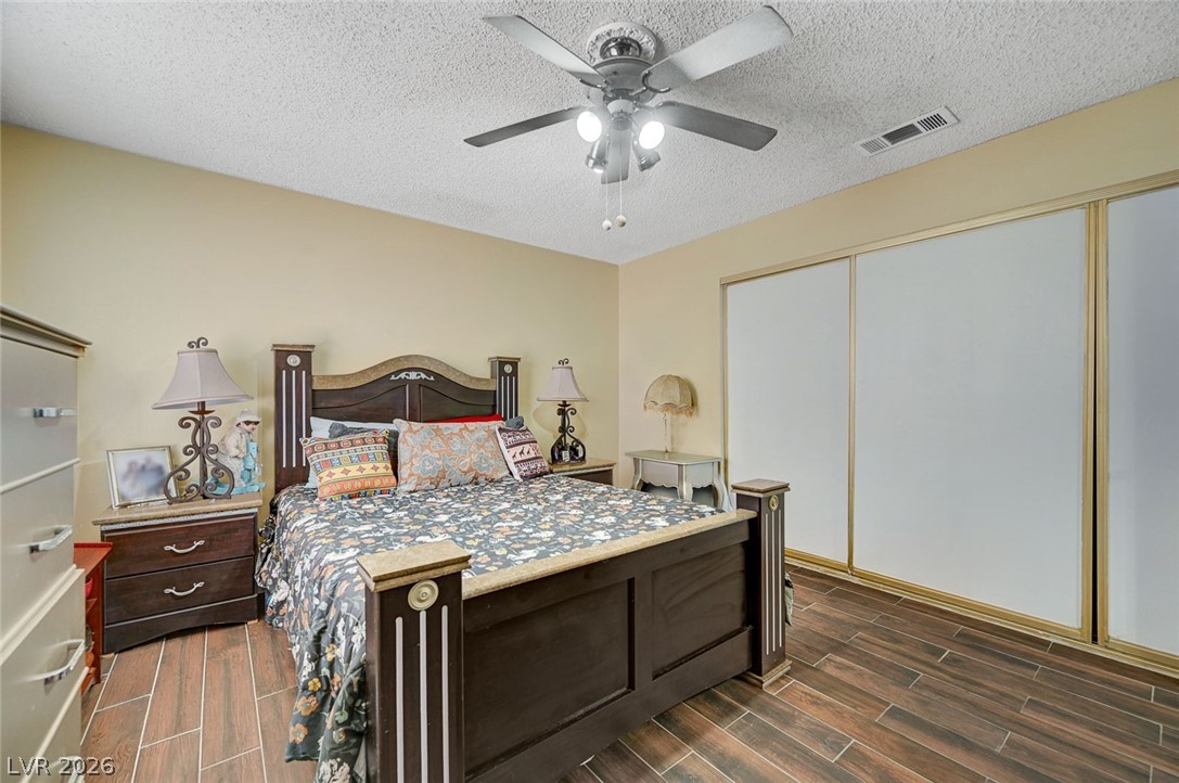 1603 Teardrop Street Las Vegas NV 89142