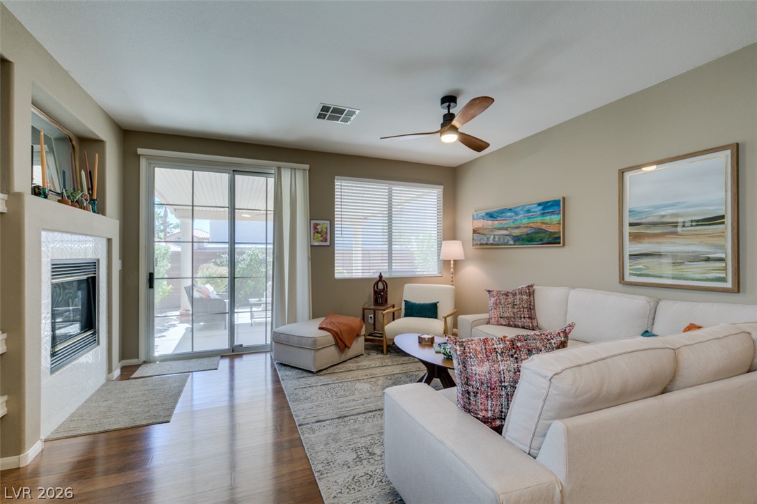 10127 Sparrow Ridge Avenue Las Vegas NV 89117