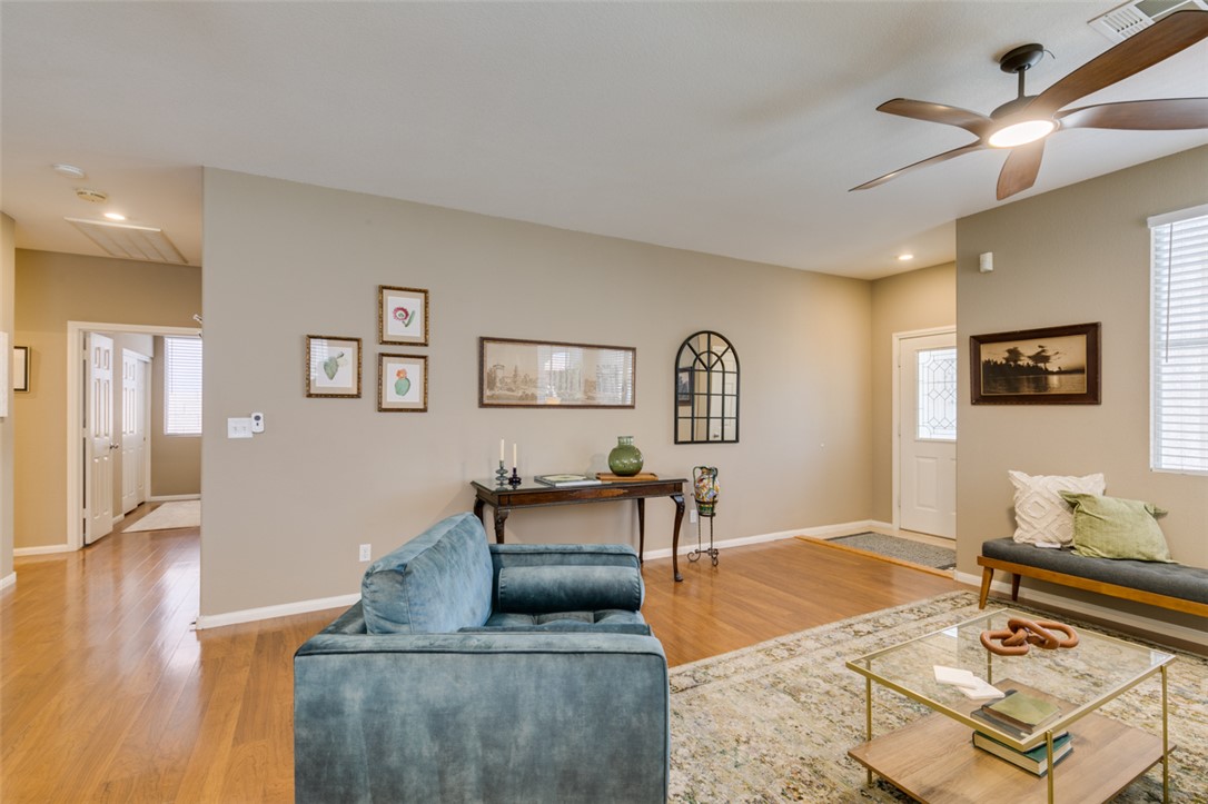 10127 Sparrow Ridge Avenue Las Vegas NV 89117
