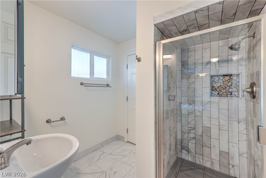 5854 Alfred Drive Las Vegas NV 89108