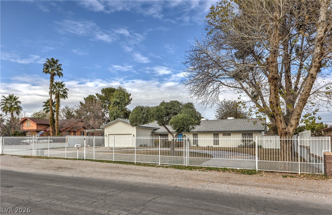 5854 Alfred Drive Las Vegas NV 89108