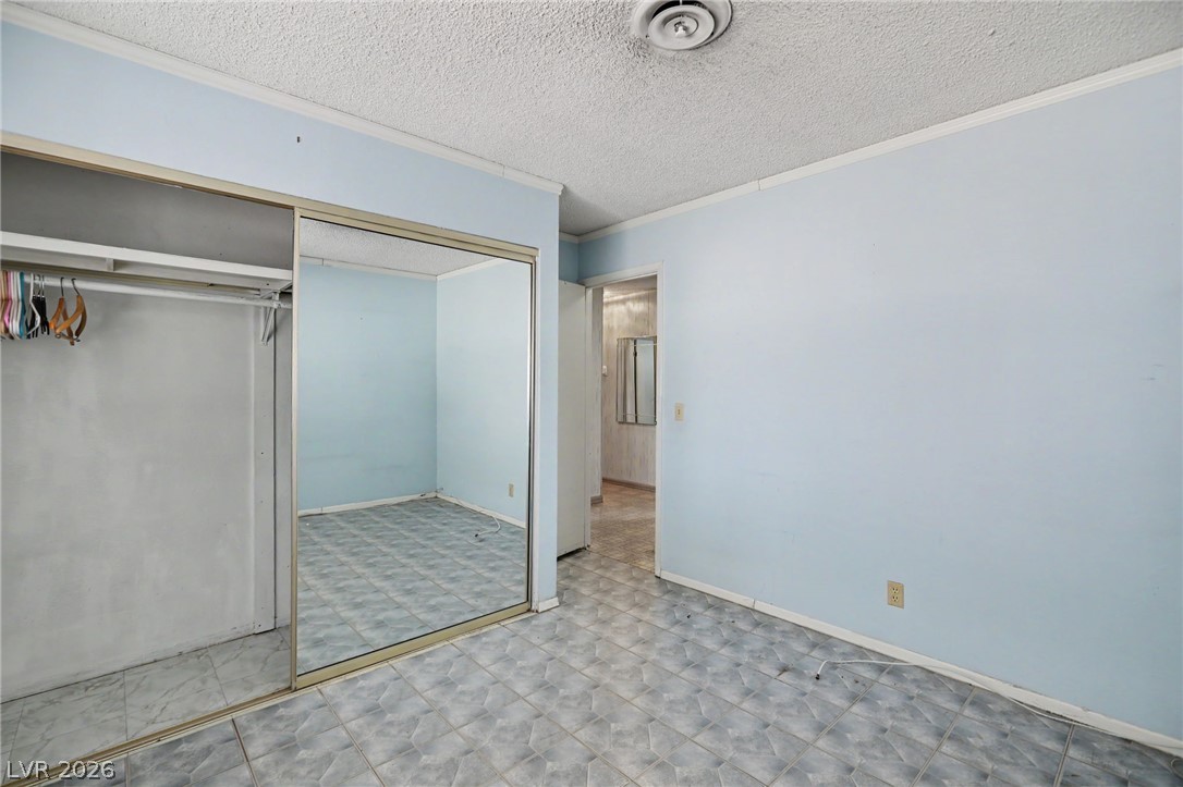 1949 Randa Lane Las Vegas NV 89104