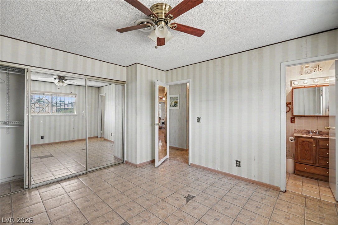 1949 Randa Lane Las Vegas NV 89104