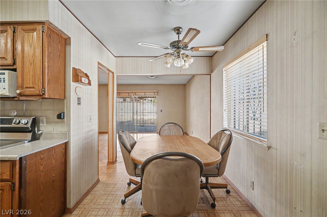 1949 Randa Lane Las Vegas NV 89104