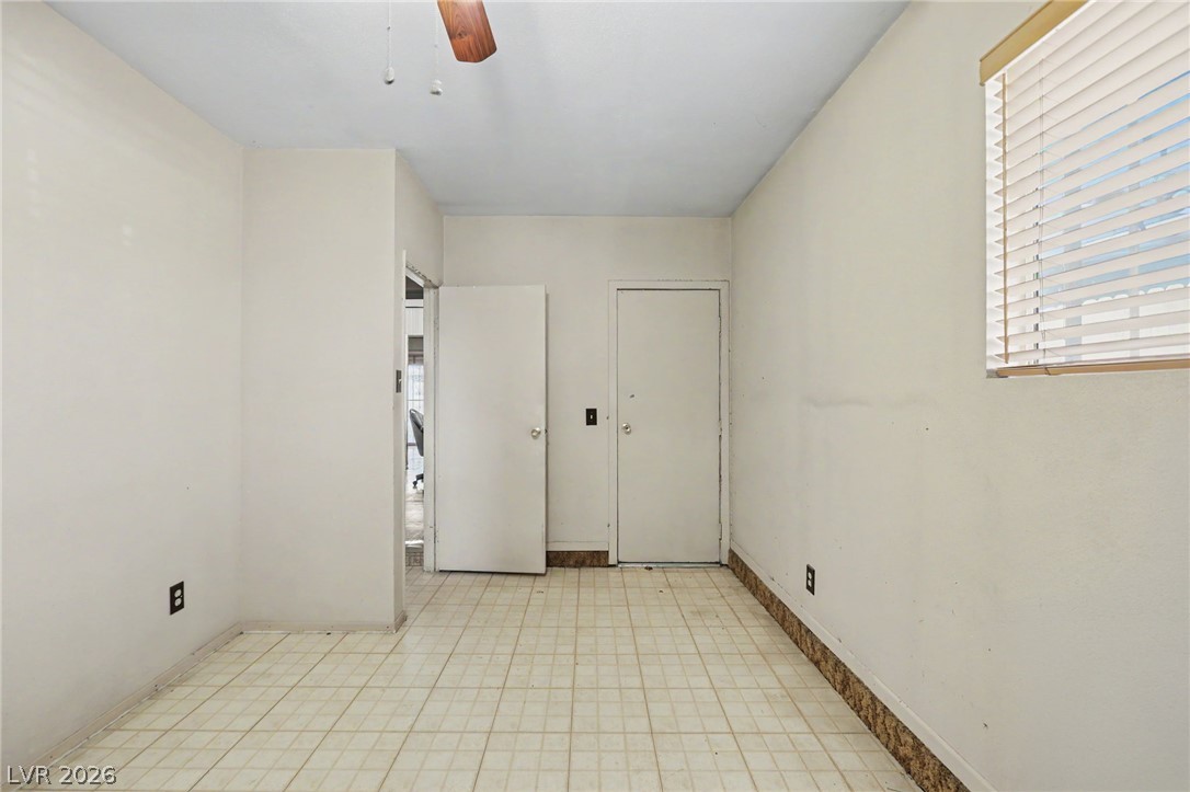 1949 Randa Lane Las Vegas NV 89104