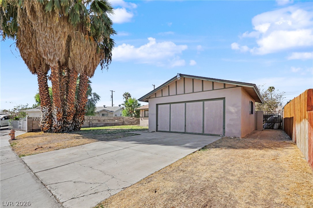 1949 Randa Lane Las Vegas NV 89104