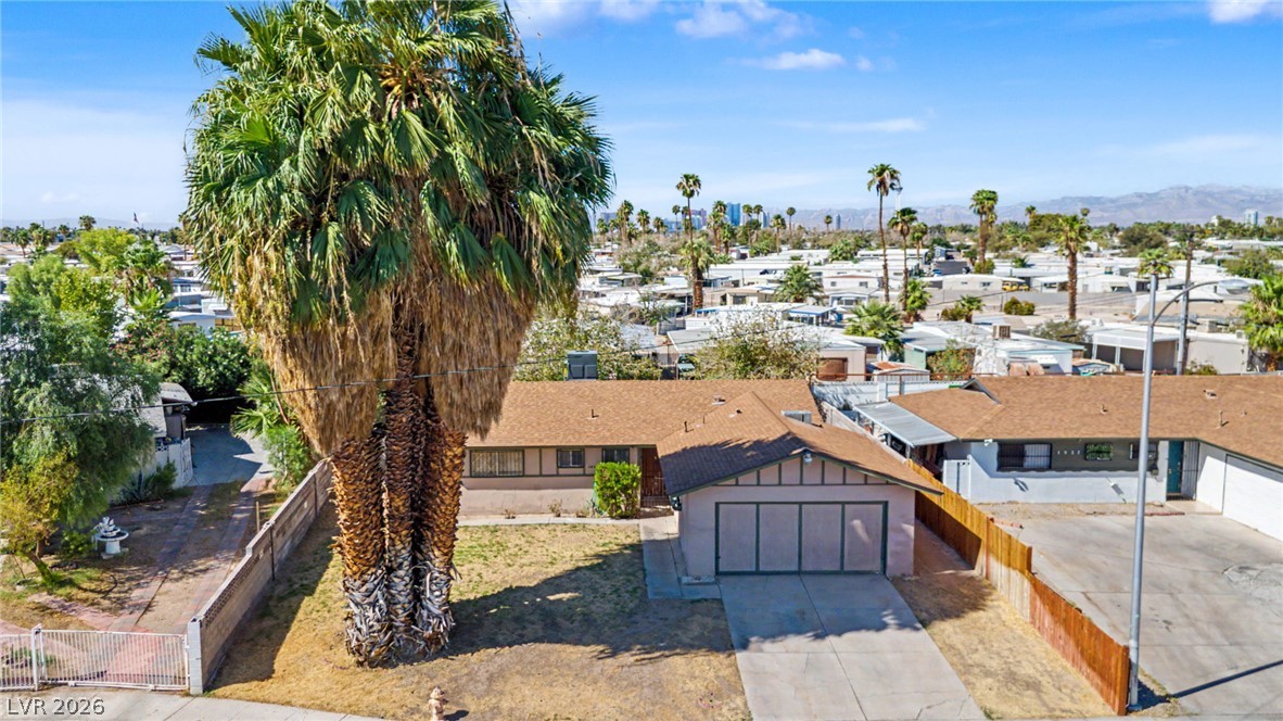 1949 Randa Lane Las Vegas NV 89104