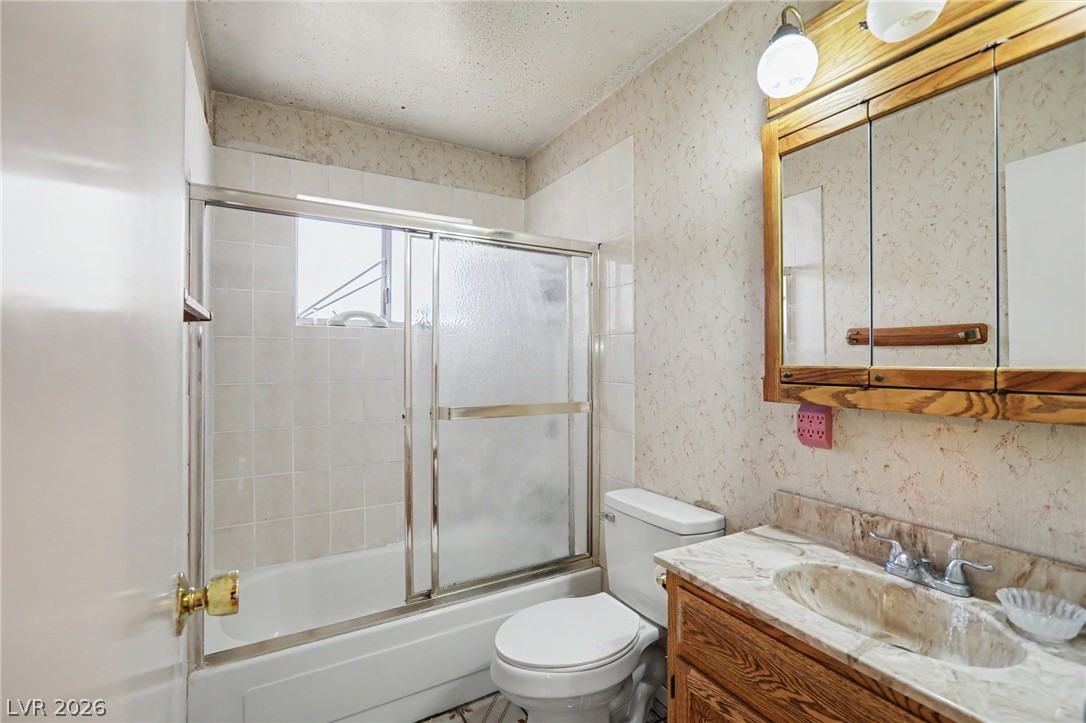 1949 Randa Lane Las Vegas NV 89104