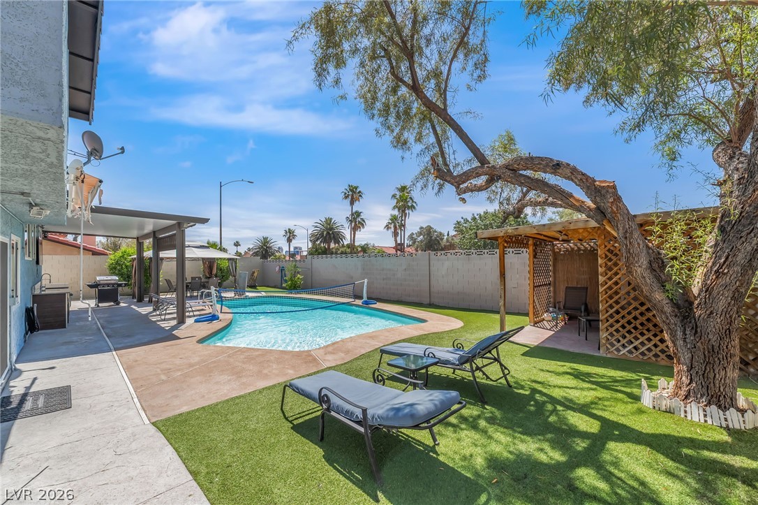 5301 Kalmia Drive Las Vegas NV 89103