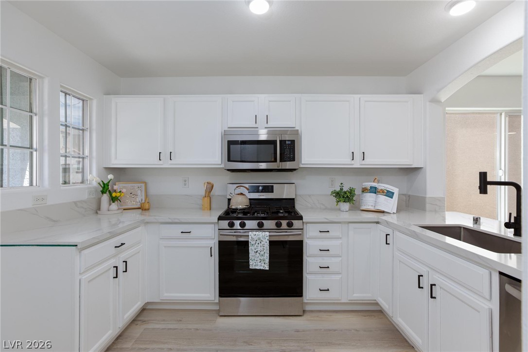 10373 Perfect Parsley Street Las Vegas NV 89183