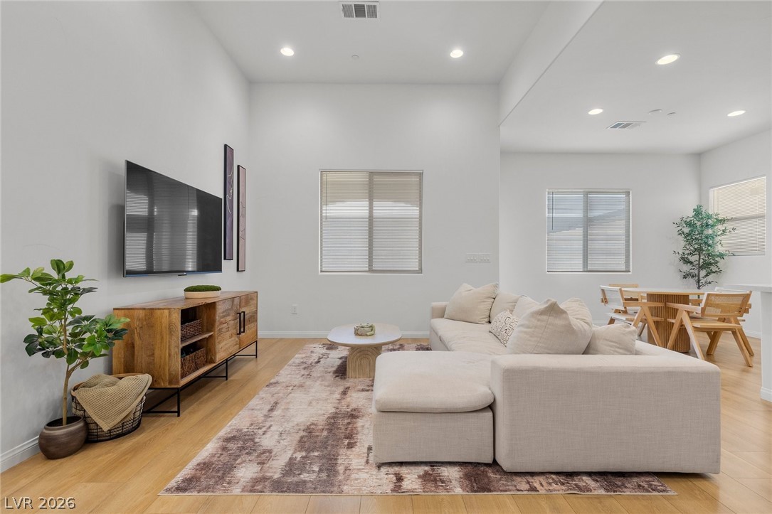 10141 Zeta Tucana Street Las Vegas NV 89143