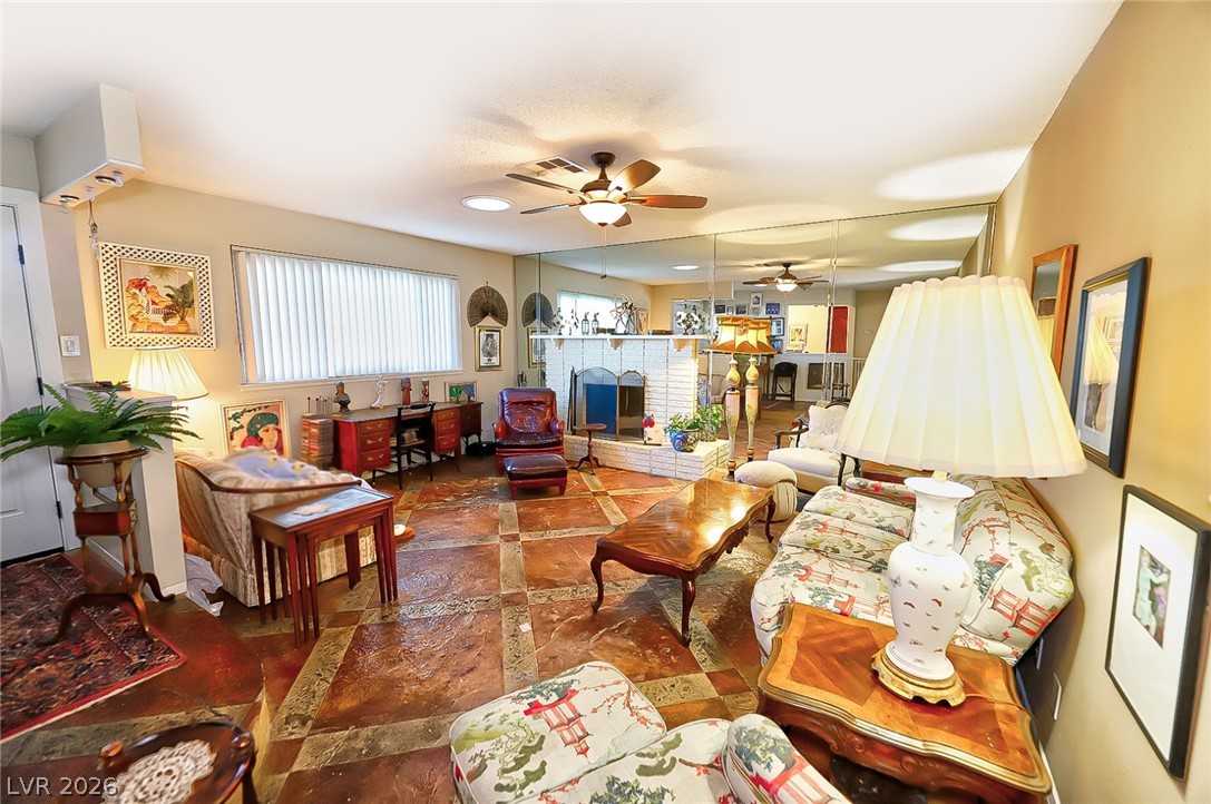 3583 Middlebury Avenue Las Vegas NV 89121