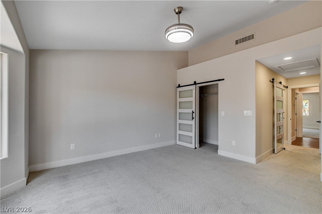 9800 Rosamond Drive Las Vegas NV 89134