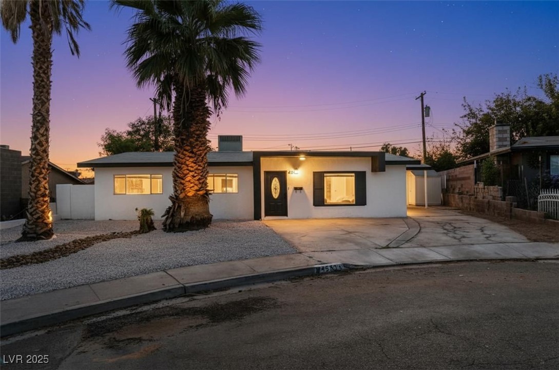 4539 Palmdale Court Las Vegas NV 89121