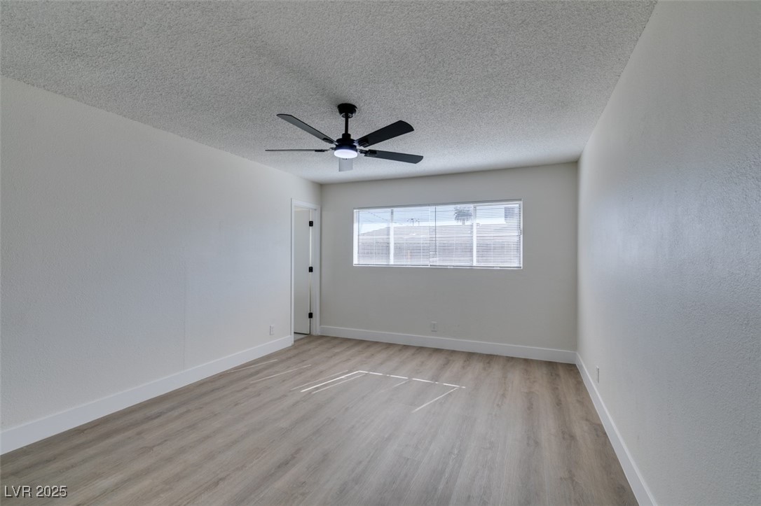 4539 Palmdale Court Las Vegas NV 89121