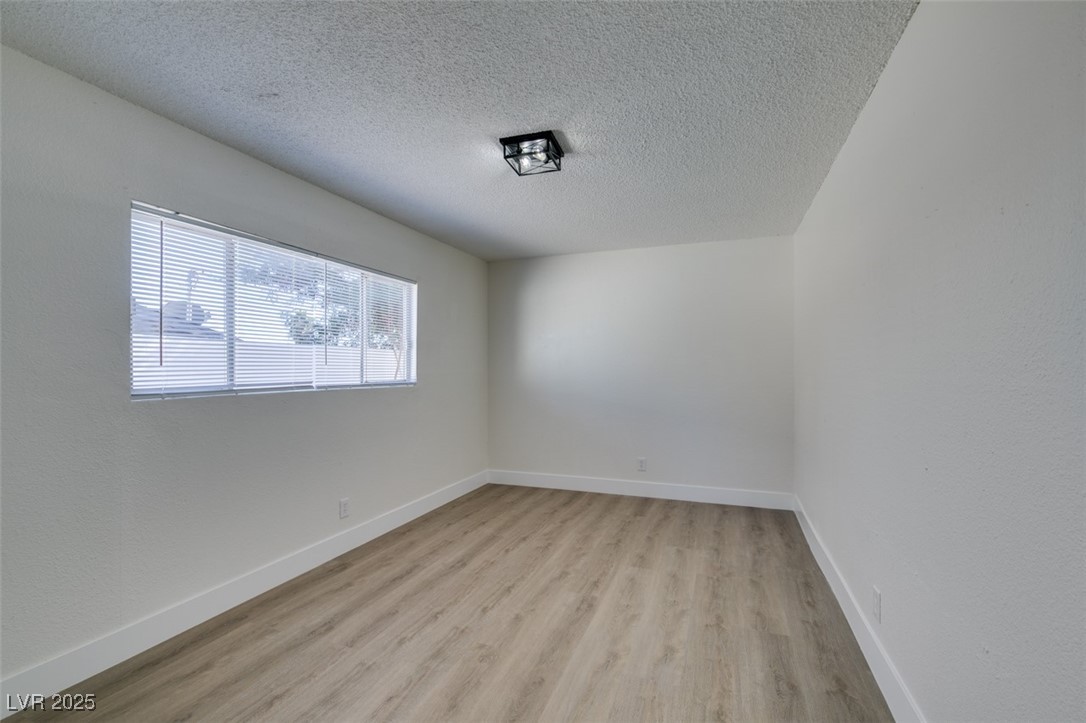 4539 Palmdale Court Las Vegas NV 89121