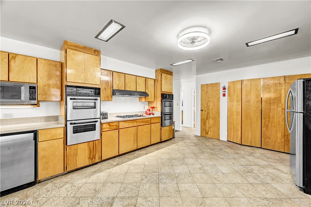 5881 South Sandhill Road Las Vegas NV 89120
