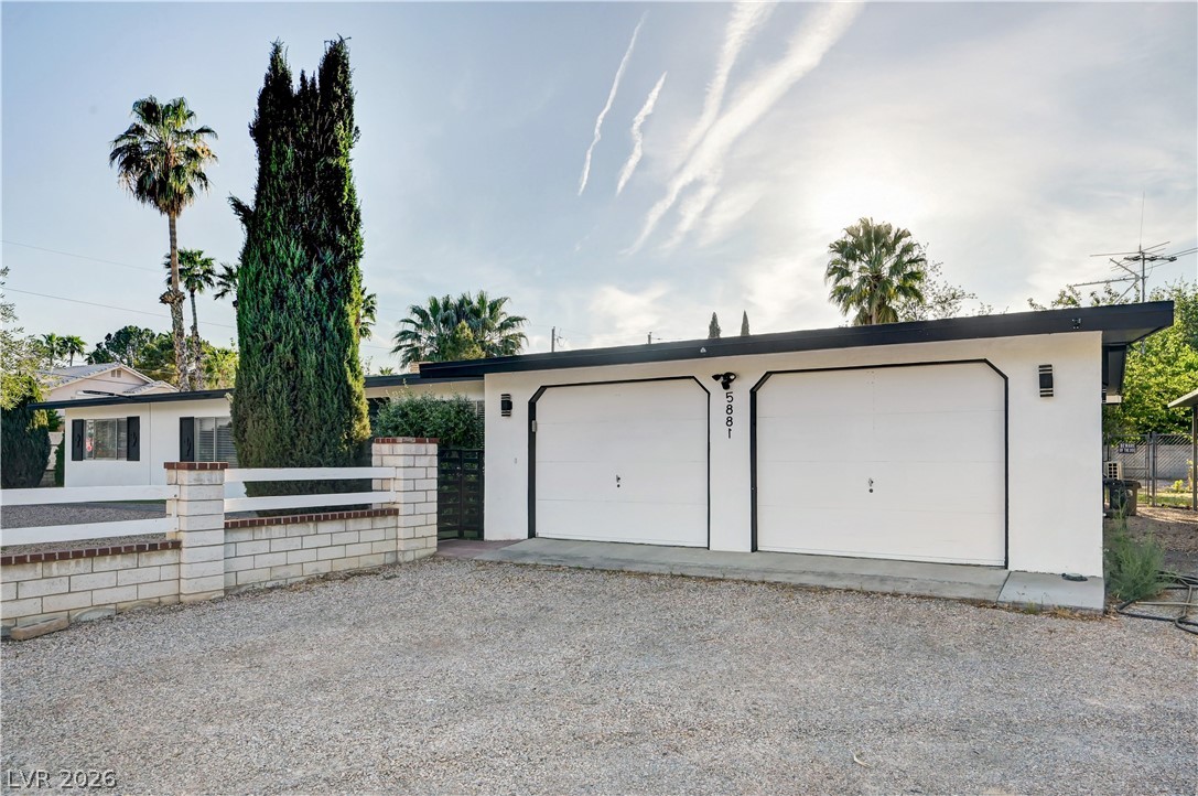 5881 South Sandhill Road Las Vegas NV 89120