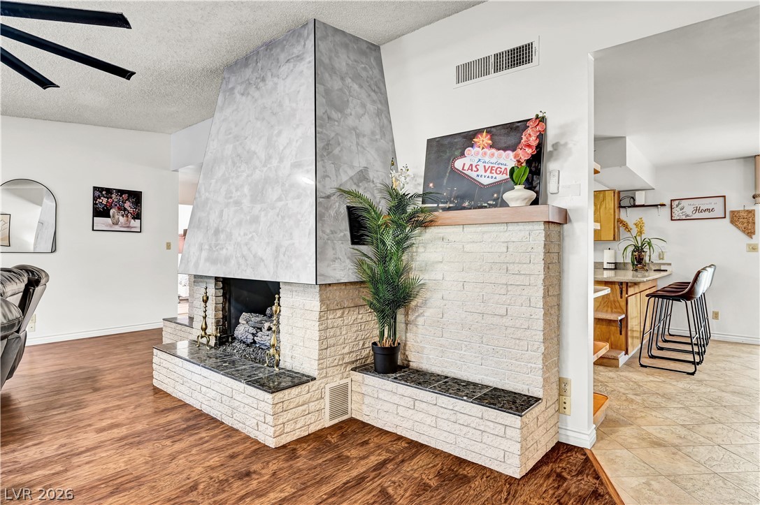 5881 South Sandhill Road Las Vegas NV 89120